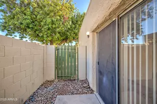 712 S Lebanon Ln, Tempe, AZ 85288 - Photo 8