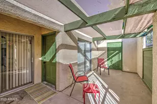 712 S Lebanon Ln, Tempe, AZ 85288 - Photo 2