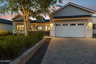 3530 E Glenrosa Avenue, Phoenix, AZ 85018 - Photo 2