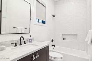 3530 E Glenrosa Ave, Phoenix, AZ 85018 - Photo 30