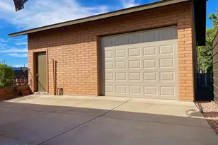 110 Nighthawk Ave, Bisbee, AZ 85603 - Photo 10