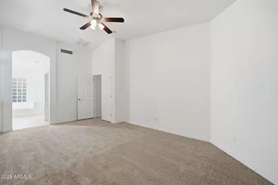 16031 W Shangri La Road, Surprise, AZ 85379 - Photo 28