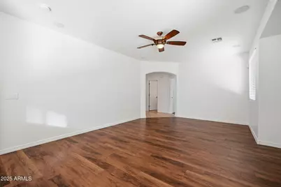 16031 W Shangri La Road, Surprise, AZ 85379 - Photo 22