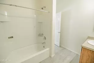 7127 W Rancho Dr, Glendale, AZ 85303 - Photo 12