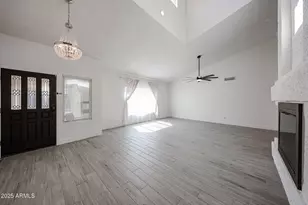 10572 E Bella Vista Dr, Scottsdale, AZ 85258 - Photo 2