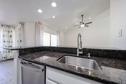 10572 E Bella Vista Drive, Scottsdale, AZ 85258 - Photo 14