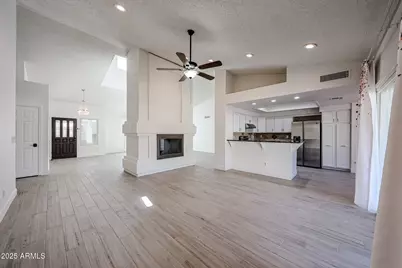 10572 E Bella Vista Drive, Scottsdale, AZ 85258 - Photo 8