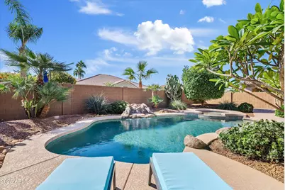 18017 W Montebello Avenue, Litchfield Park, AZ 85340 - Photo 38