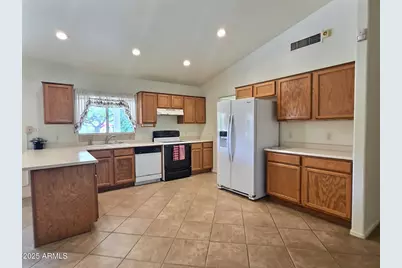 17633 W Ocotillo Road, Waddell, AZ 85355 - Photo 2