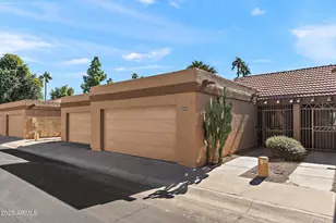 1319 E Susan Ln, Tempe, AZ 85288 - Photo 1
