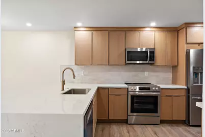 1319 E Susan Lane, Tempe, AZ 85288 - Photo 10