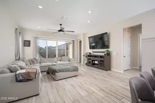 21635 N 102nd Ave, Peoria, AZ 85382 - Photo 8