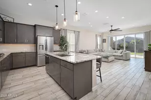 21635 N 102nd Ave, Peoria, AZ 85382 - Photo 4