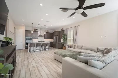 21635 N 102nd Avenue, Peoria, AZ 85382 - Photo 8