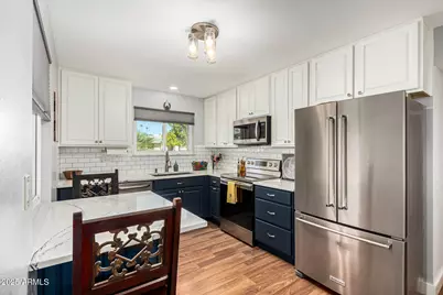 10613 W Clair Drive, Sun City, AZ 85351 - Photo 12