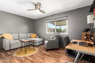 10613 W Clair Dr, Sun City, AZ 85351 - Photo 20