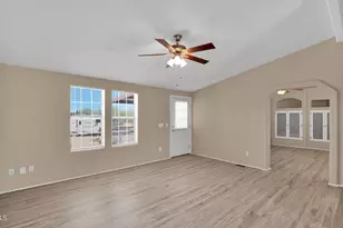 37705 N 16th St, Phoenix, AZ 85086 - Photo 16