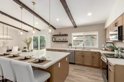 2313 E El Parque Drive, Tempe, AZ 85282 - Photo 1