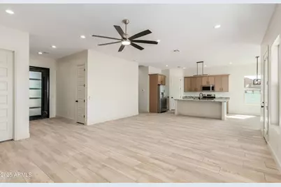 14730 S Rory Calhoun Drive, Arizona City, AZ 85123 - Photo 4