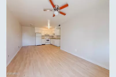 1703 W Mountain View Road #11, Phoenix, AZ 85021 - Photo 6