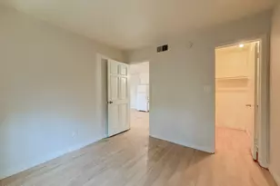 1703 W Mountain View Rd, Phoenix, AZ 85021 - Photo 12