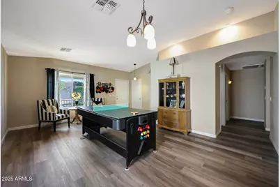 17520 W Caribbean Lane, Surprise, AZ 85388 - Photo 4