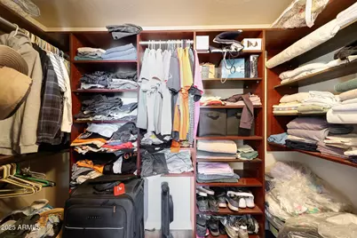 17520 W Caribbean Lane, Surprise, AZ 85388 - Photo 18