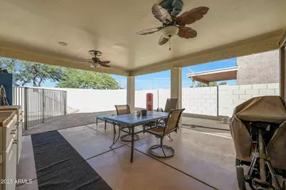 17520 W Caribbean Lane, Surprise, AZ 85388 - Photo 24