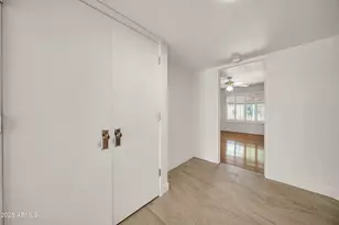 7817 E Sage Dr, Scottsdale, AZ 85250 - Photo 8