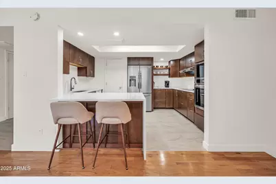 7817 E Sage Drive, Scottsdale, AZ 85250 - Photo 12