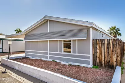 10951 N 91st Avenue #120, Peoria, AZ 85345 - Photo 2