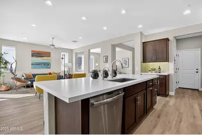 29377 N 132nd Lane, Peoria, AZ 85383 - Photo 8