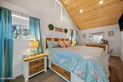 3355 Little Pine Drive, Overgaard, AZ 85933 - Photo 18