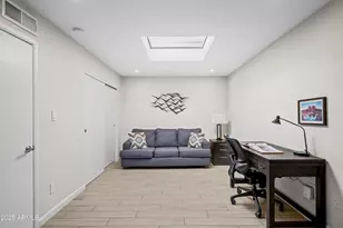 8584 E Indian School Rd, Scottsdale, AZ 85251 - Photo 14