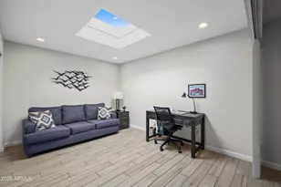 8584 E Indian School Rd, Scottsdale, AZ 85251 - Photo 12