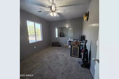 911 S White Calcites Street, Benson, AZ 85602 - Photo 6