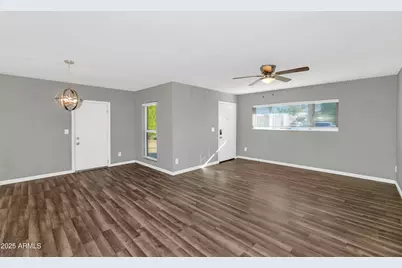 11620 N 31st Drive, Phoenix, AZ 85029 - Photo 6