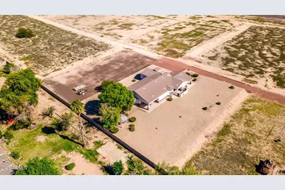 6528 N 171st Lane, Waddell, AZ 85355 - Photo 56