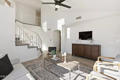 15839 S 33rd Way, Phoenix, AZ 85048 - Photo 8