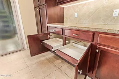 12652 W Maya Way, Peoria, AZ 85383 - Photo 16