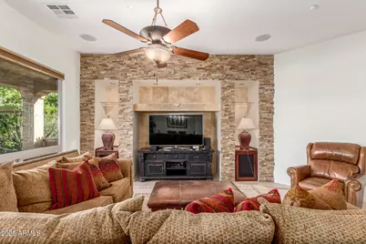 12652 W Maya Way, Peoria, AZ 85383 - Photo 8