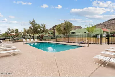 10209 N 8th Place #A, Phoenix, AZ 85020 - Photo 24