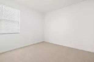 15992 W Desert Spoon Dr, Surprise, AZ 85379 - Photo 6