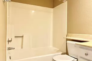 623 W Guadalupe Rd, Mesa, AZ 85210 - Photo 8