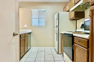 623 W Guadalupe Rd, Mesa, AZ 85210 - Photo 4