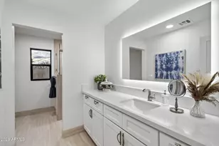 1413 E San Miguel Ave, Phoenix, AZ 85014 - Photo 30