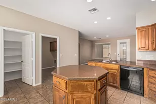 10946 E Oro Ave, Mesa, AZ 85212 - Photo 16