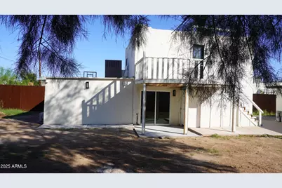 1044 E Whitton Avenue #back, Phoenix, AZ 85014 - Photo 2