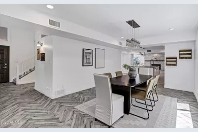 1323 E Whalers Way, Tempe, AZ 85283 - Photo 12