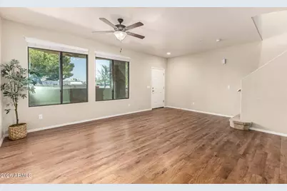 21655 N 36th Avenue #103, Glendale, AZ 85308 - Photo 4